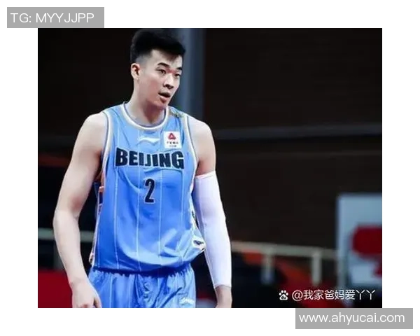 李慕豪：从篮球新星到职业生涯的蜕变与成长之路探秘